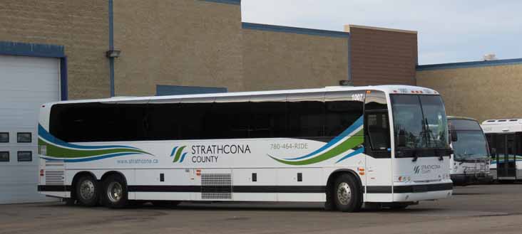 Strathcona Prevost X3-45 1007